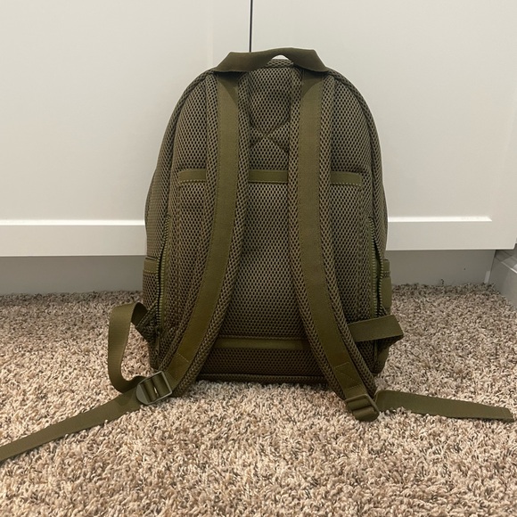 Dakota Air mesh backpack (medium) - Picture 8 of 11